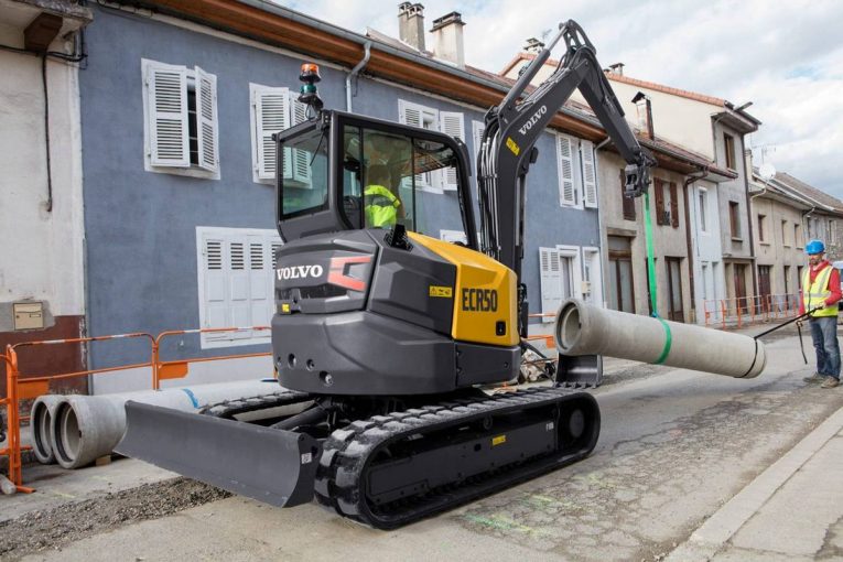 Introducing the new Volvo F generation ECR50 Compact Excavator