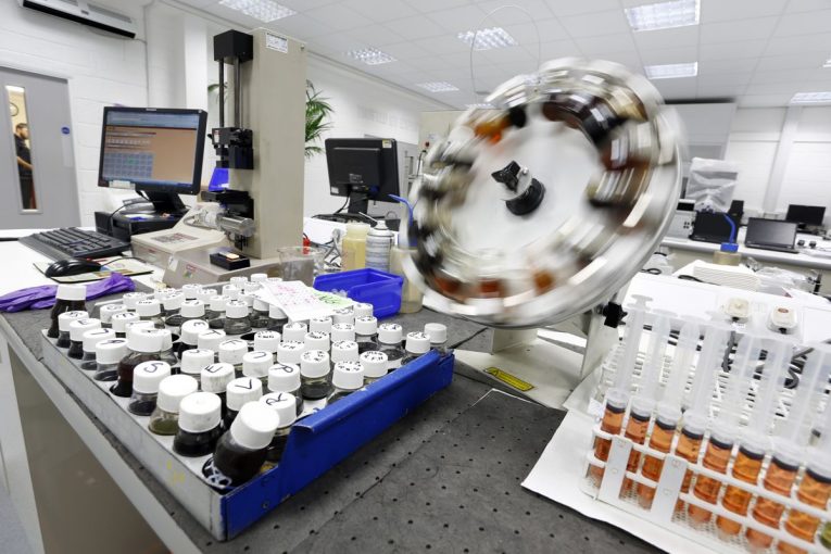 Pioneering fluid analysis lab keeps construction machines up and running
