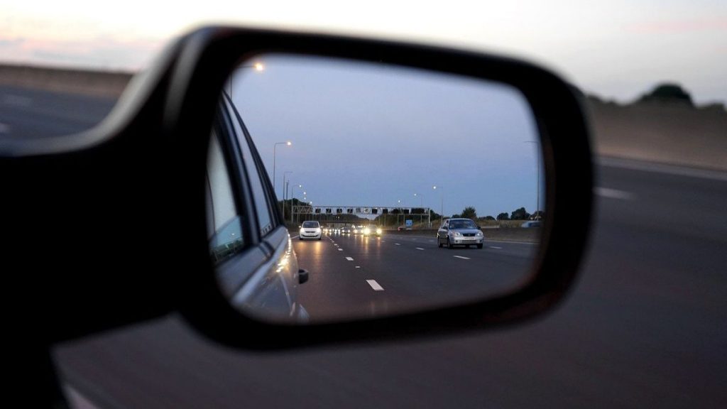 Highways England spots ten thousand tailgaters in just two weeks