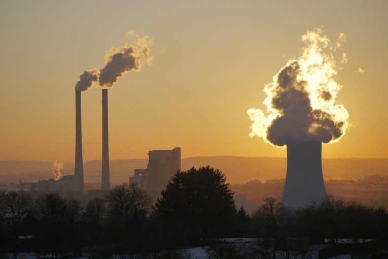 Southampton University process for turning carbon emissions into plastics