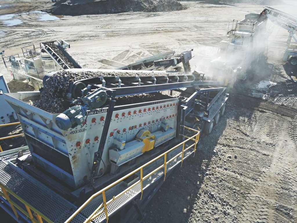 Boost production with Eccentric Vibrating Screens and Polyurethane Media