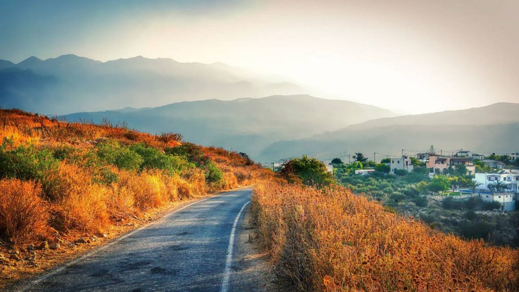EIB backs €470 million road safety scheme in Greece