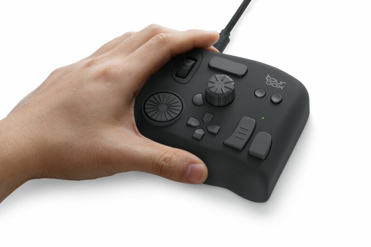 TourBox showcases the Ultimate Controller for Creators at CES 2021