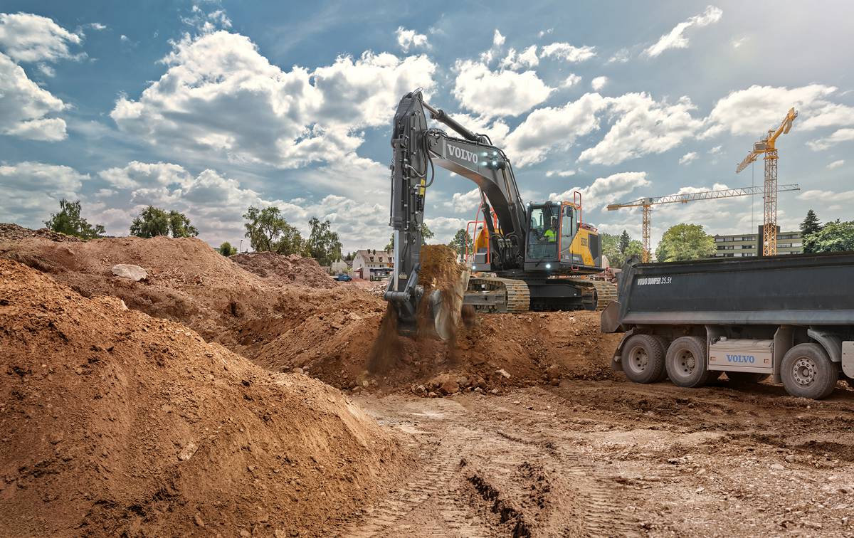 VolvoCE consolidates 35 tonne excavator segment with launch of EC350E