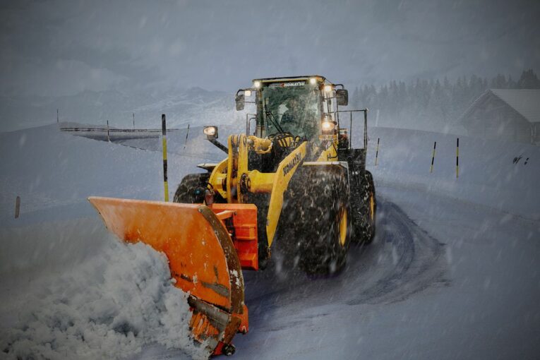 Welsh Assembly calls in GeoPlace to evaluate unadopted roads in Wales