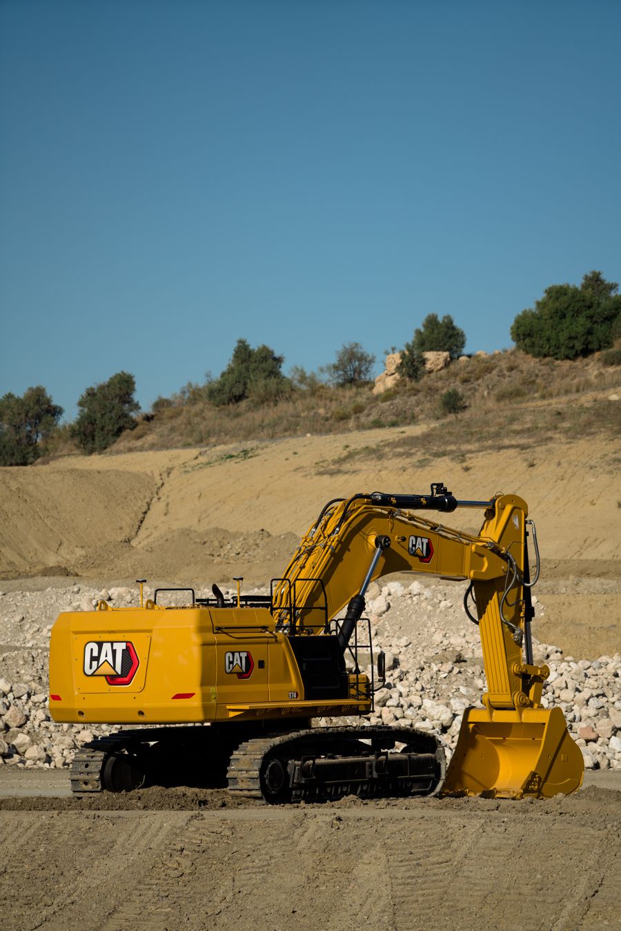 New Cat 374 Excavator designed for high-production and durability