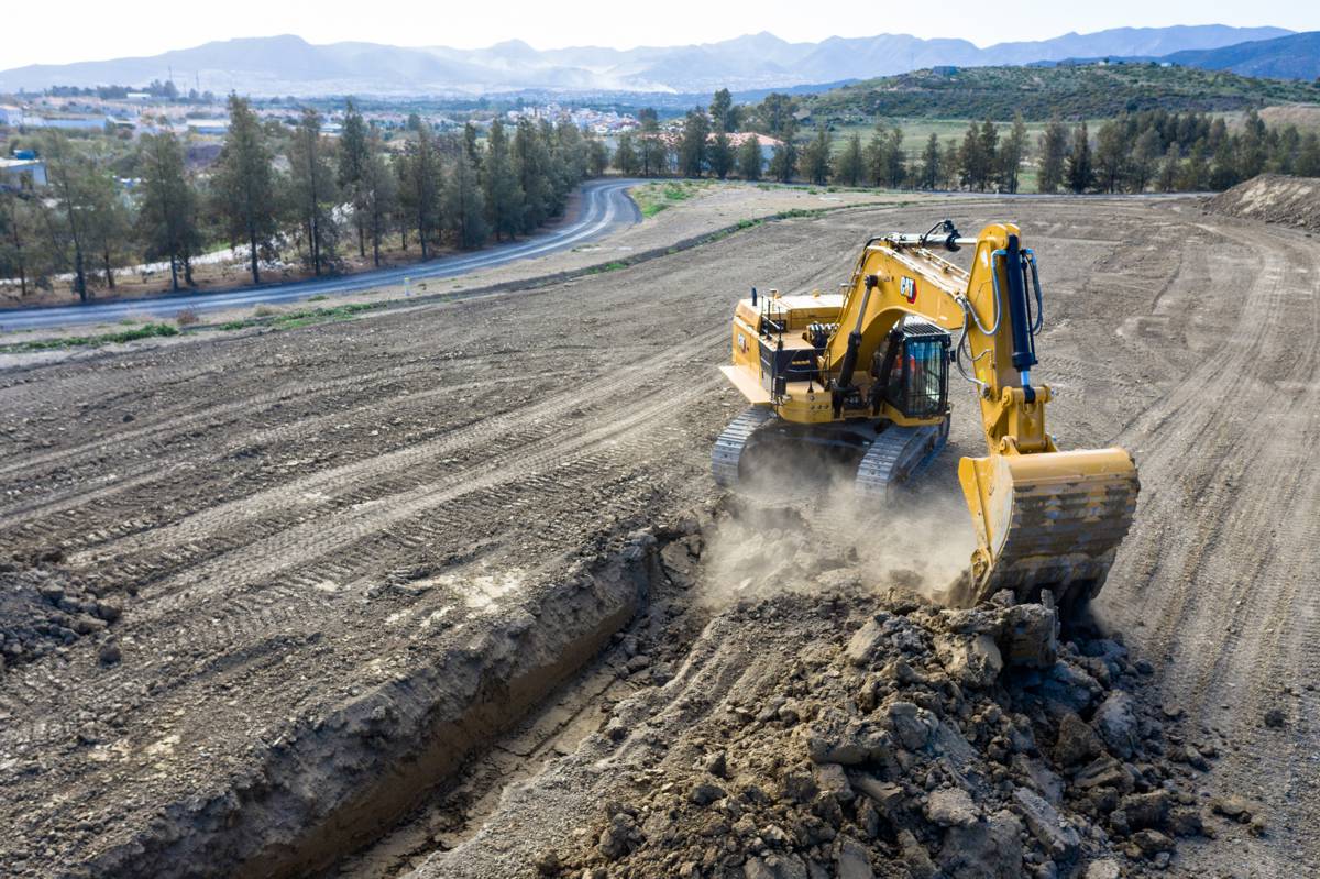 New Cat 374 Excavator designed for high-production and durability