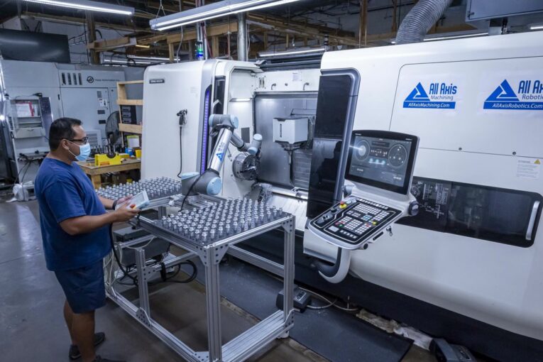 Universal Robots launches Virtual Expo on Cobots and Automated Machine Tending