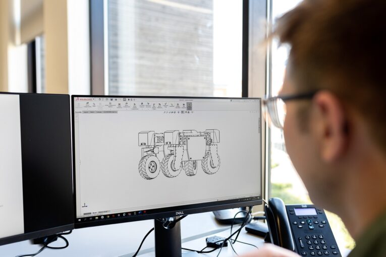 How to find and hire Civil Engineers