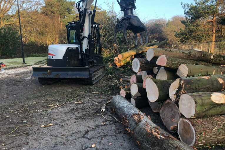 Hirst Brothers go for versatility with new Bobcat Excavators