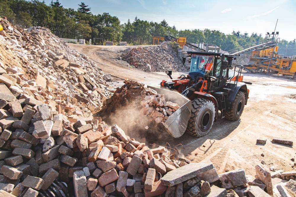 Hitachi introduces their first Stage V-compliant wheel loaders