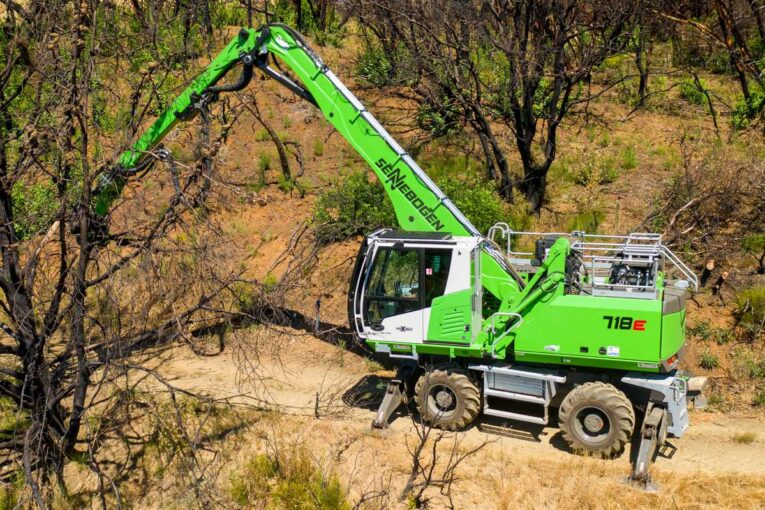 SENNEBOGEN tree care handler a game changer for Atlas Tree Surgery in California