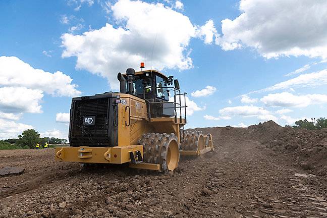 Cat 815 Soil Compactor upgraded with advanced technology