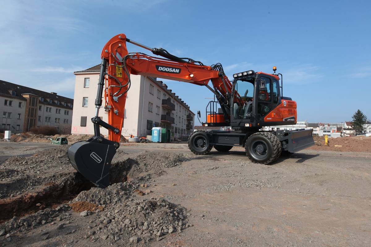 Doosan Infracore Europe adds new dealers in Germany and Austria