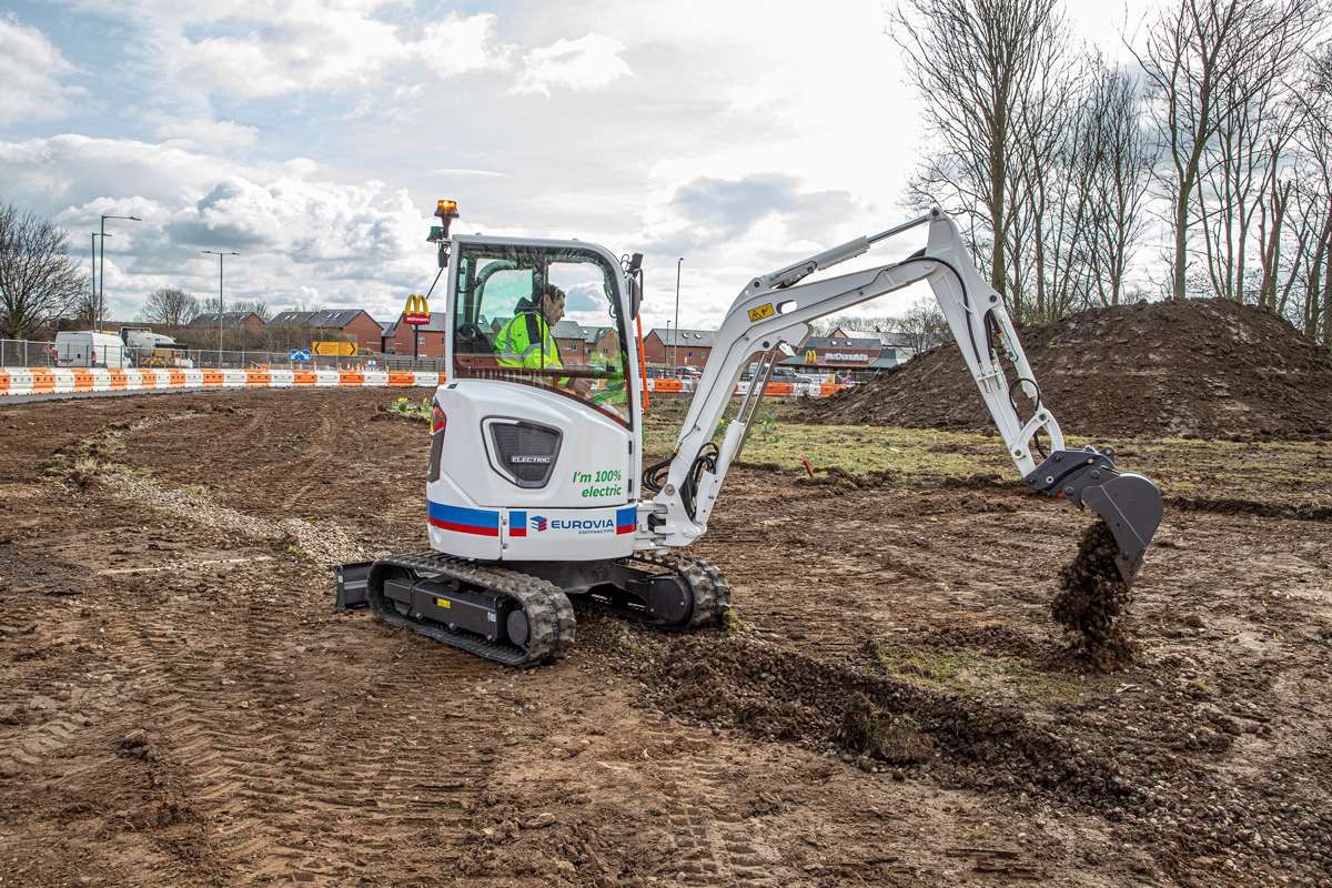 Eurovia Contracting goes greener with UK's first electric Volvo mini-excavator