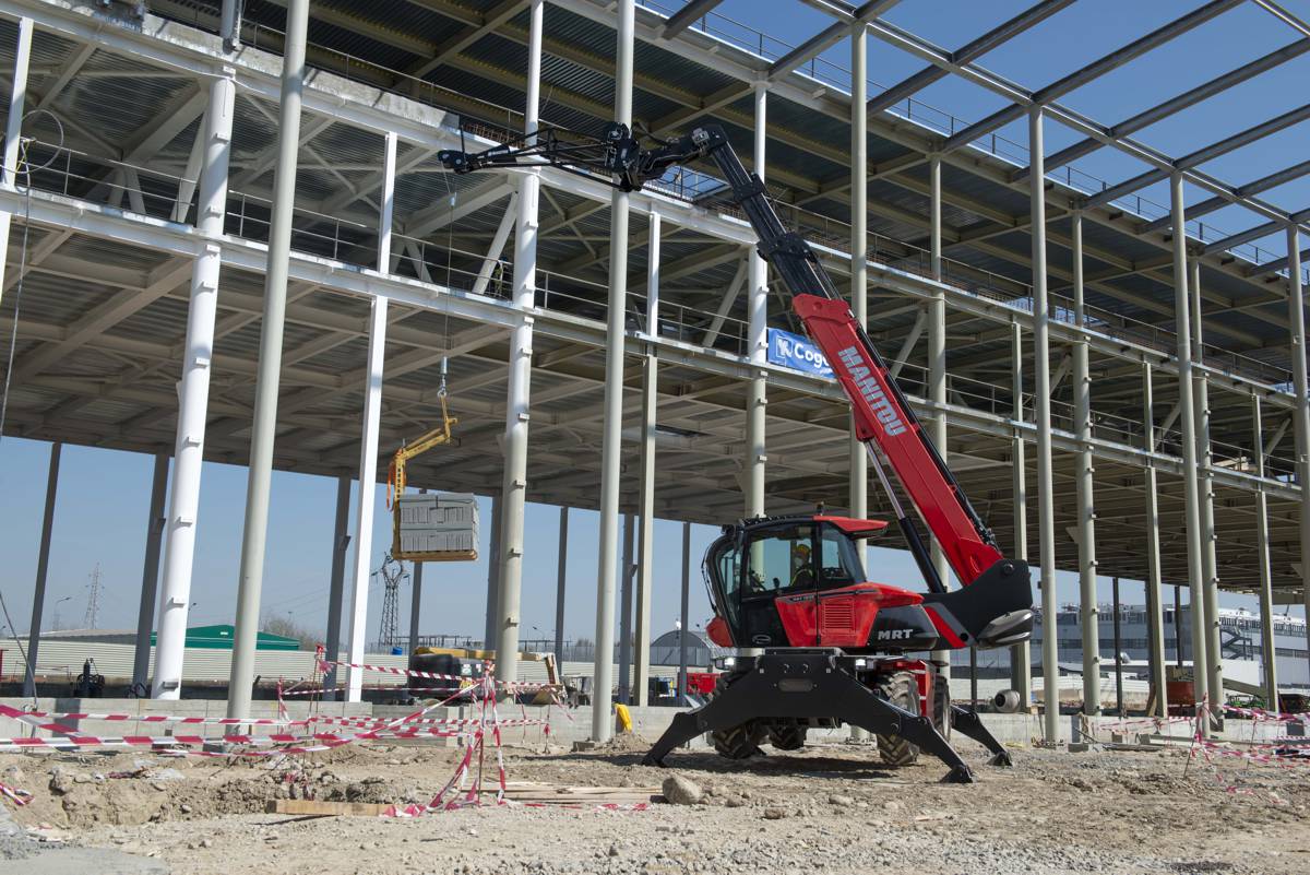 Manitou introduces new construction solutions to Build the Future