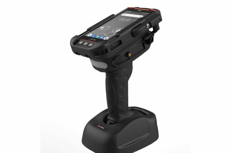 i.safe MOBILE launches rugged hand-held barcode scanner with integrated smartphone