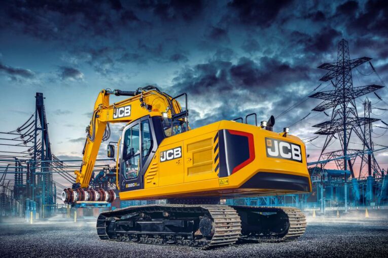 JCB crawler excavators 140X, 150X and 220X updated with JCB DieselMax 448 engines