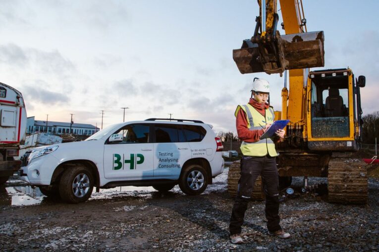 CoreRFID reporting system adapted to test weight bearing loads of roads