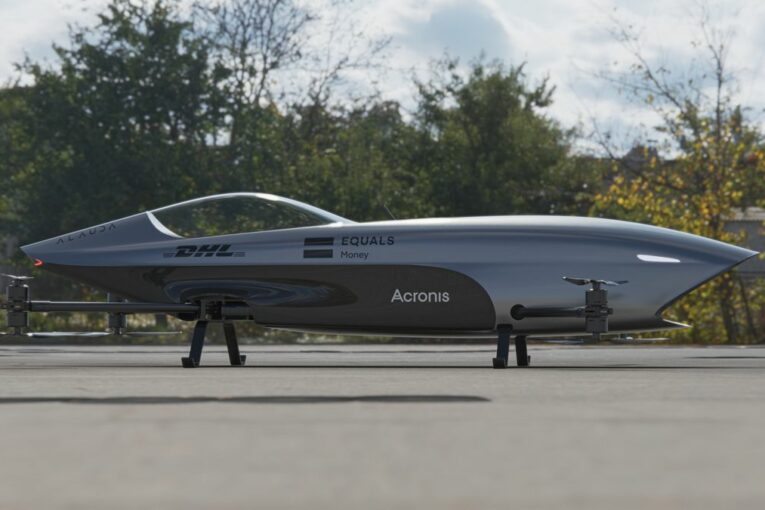 Designing the world's first electric flying racing car