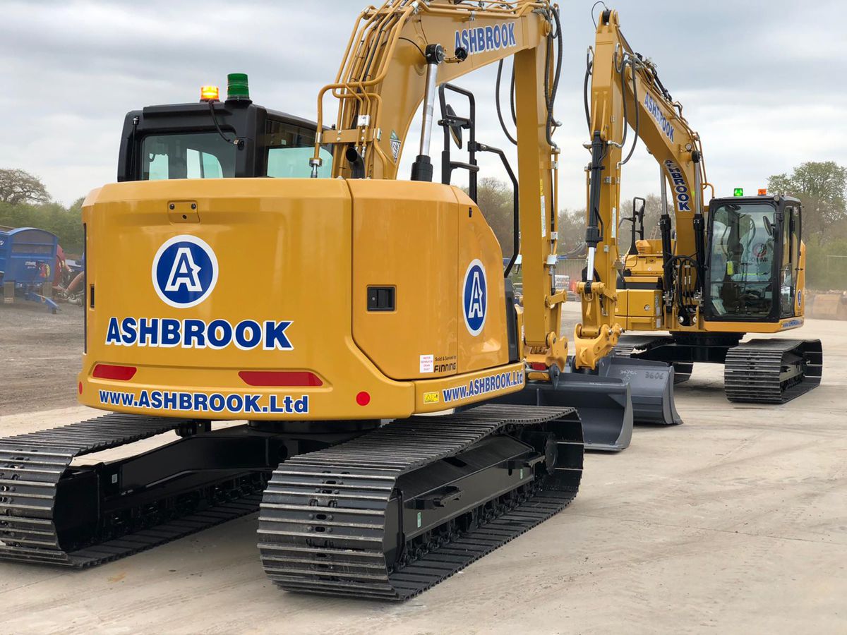 ASHBROOK excited to be the first UK company to receive Cat 315 GC Excavators