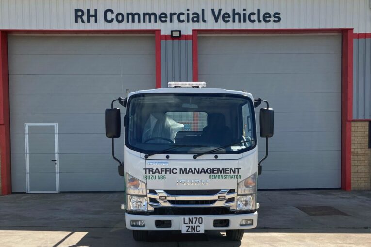 RH Commercial Vehicles opens 2nd Isuzu Truck dealership in England
