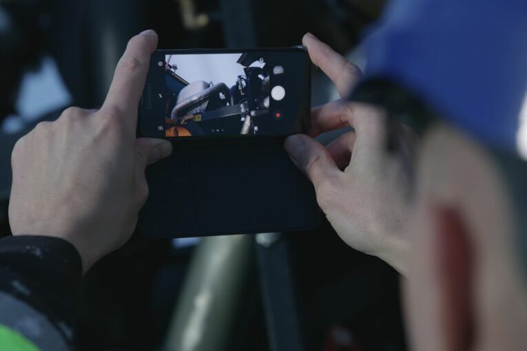 VolvoCE introduces Virtual real-time Tech Support in the field