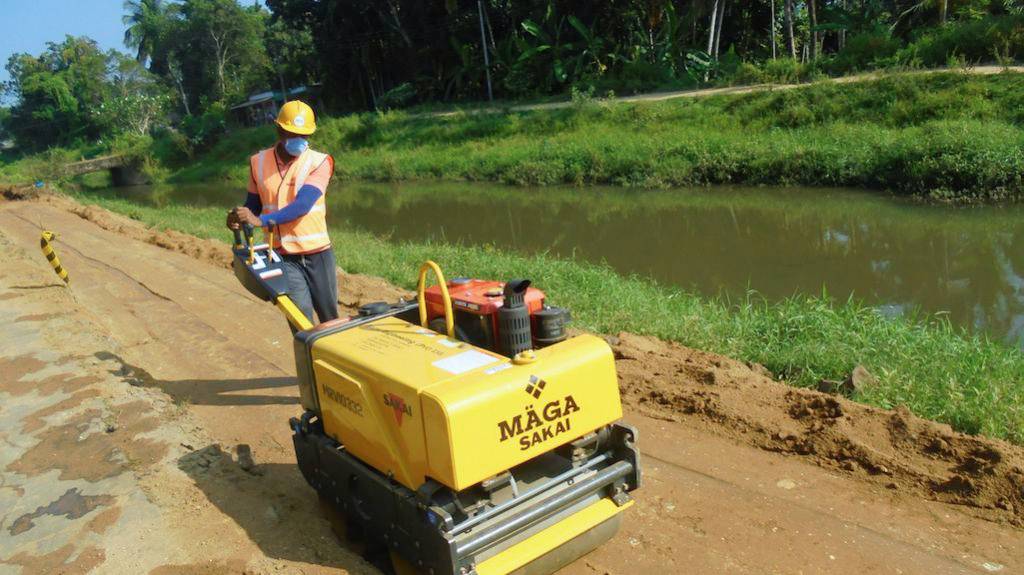 Rural road connectivity in Sri Lanka supported by ADB