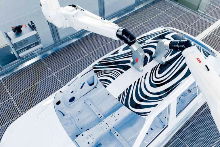 2021 Robotics Award goes to ABB PixelPaint car painting