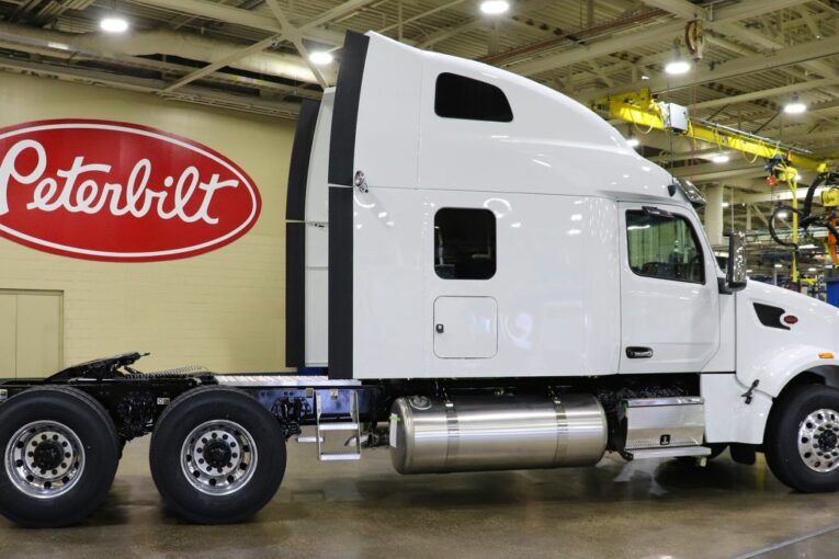 UltraLoft Sleeper configuration now available on Peterbilt Model 567