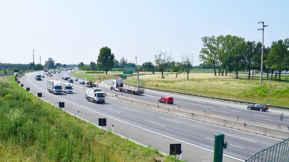 Sacyr wins €3,700 million 320 kilometre highway contract in Italy