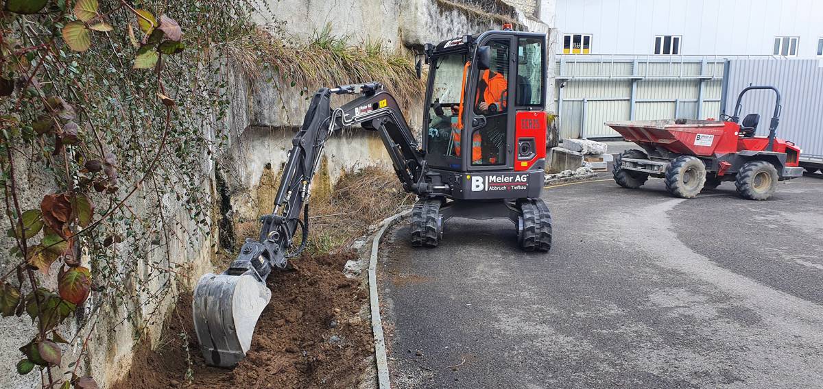 Zurich commits to staying green with VolvoCE Electric Construction Equipment