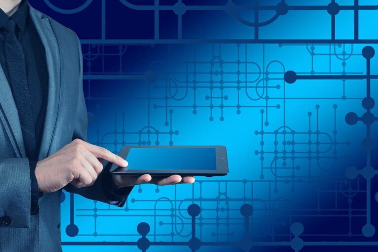 Third of UK businesses scrapped tech projects during pandemic