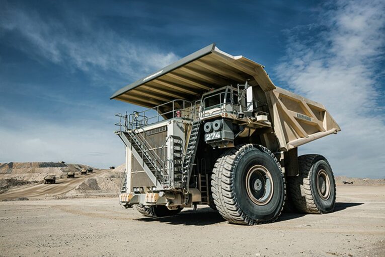 Liebherr introduces 305 tonne T 274 Mining Truck