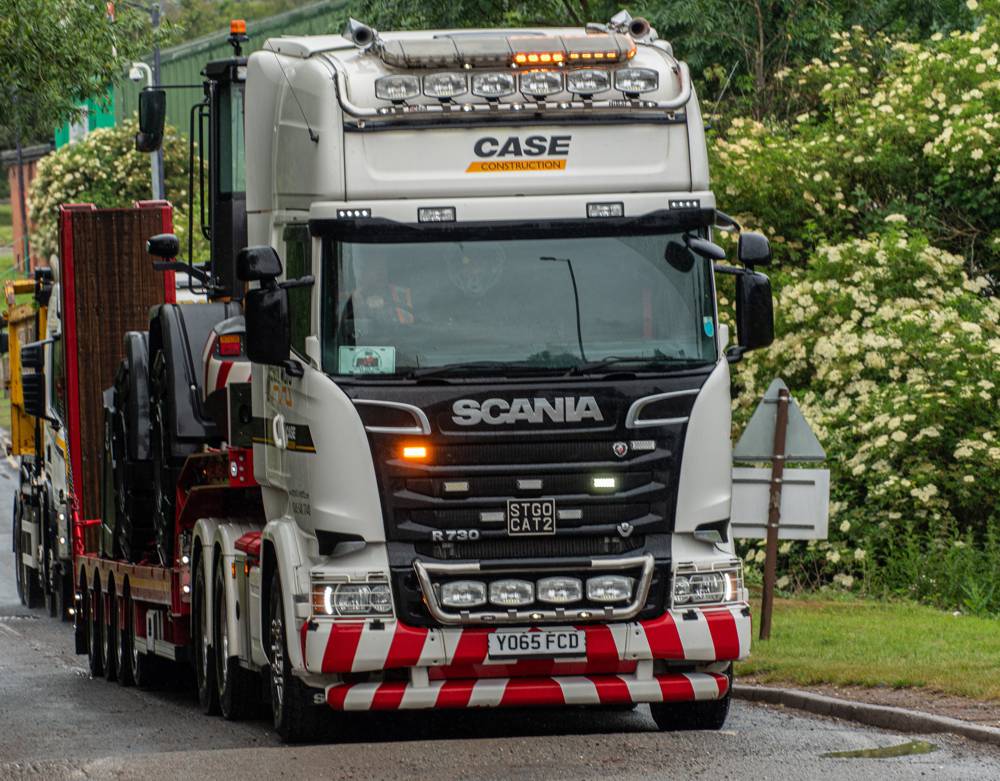 Warwick Ward takes on first New CASE 721G Wheel Loader in Great Britain