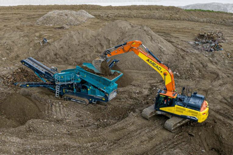 Local Excavator recommendations drive Mead Construction to choose Doosan