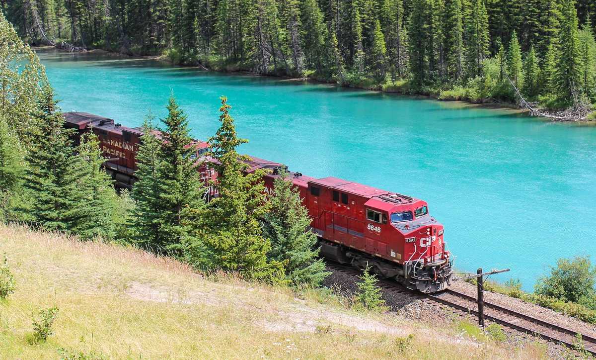Prairie Link High-Speed Rail project lead by EllisDon in Canada