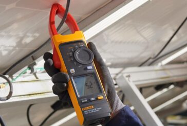 New high-voltage Fluke Clamp Meter with iFlex delivers Safer and faster measurements