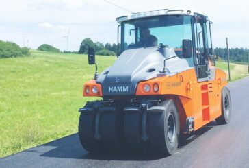 HAMM HP pneumatic-tyre rollers feature large water tanks for non-stop performance