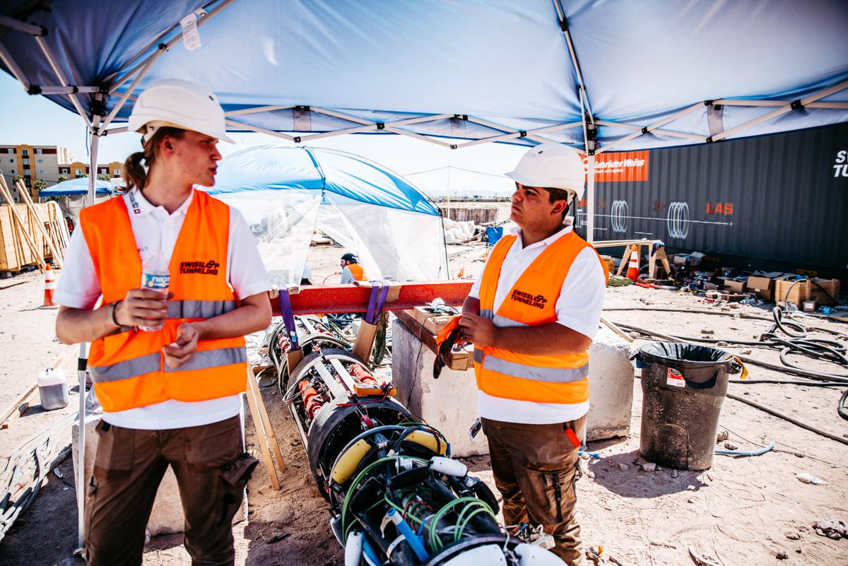 Swiss Hyperloop Team wins Pole Position at Not−A−Boring Competition