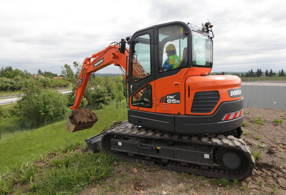 Doosan to showcase Mini-Excavators at 2021 Rental Show