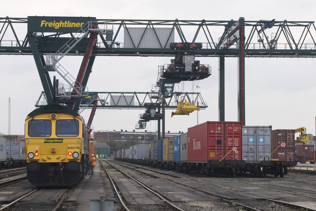 Intermodal Pro and Traffic Control solutions now live at multiple UK terminals