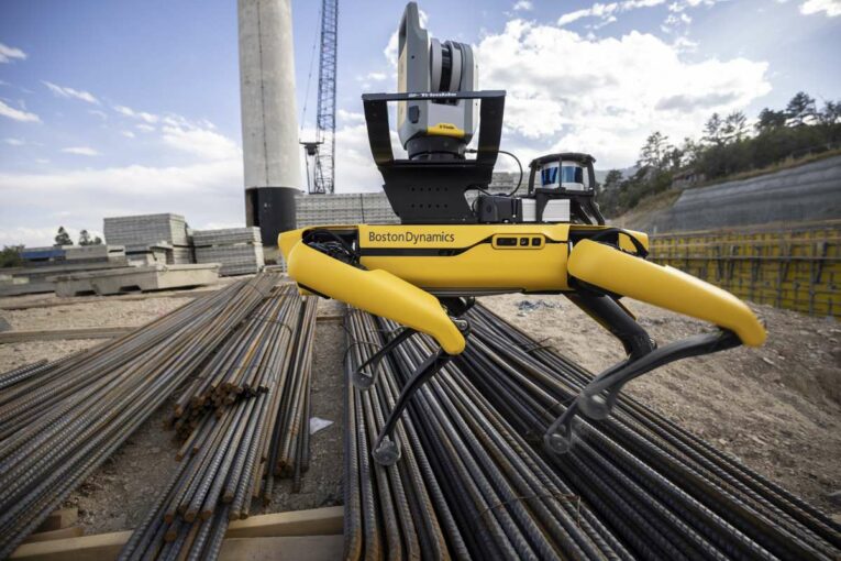 Trimble Spot on with Autonomous Robotic Scanning solution