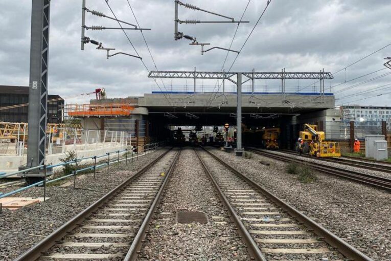 Box structure flyover saves Network Rail £70m and six months