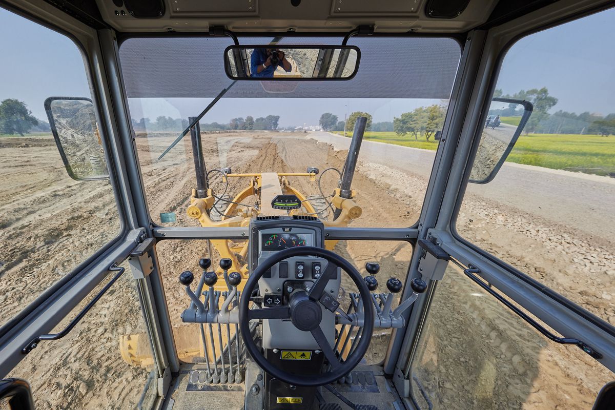 Cat's new 120 GC Motor Grader maximises reliability with lower operating costs