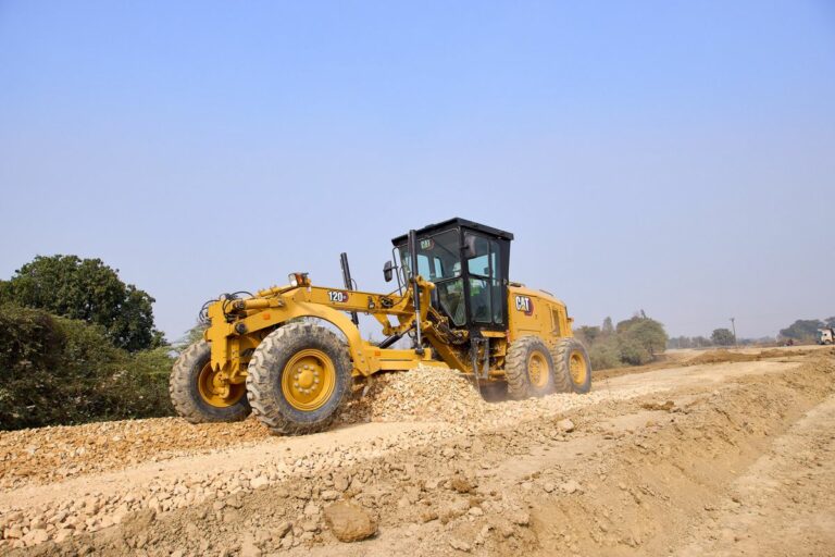 Cat's new 120 GC Motor Grader maximises reliability with lower operating costs
