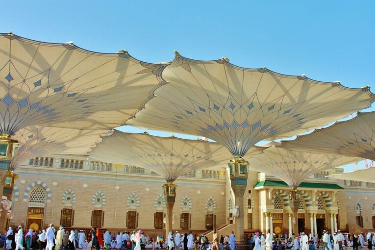 AECOM and Royal Commission for AlUla sign strategic partnership in Saudi Arabia