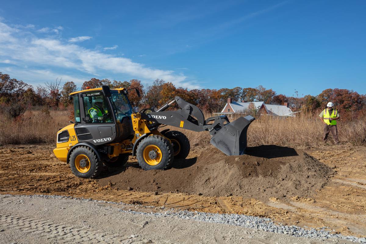 VolvoCE Electric Machines set to work in a US Federal Nature Refuge