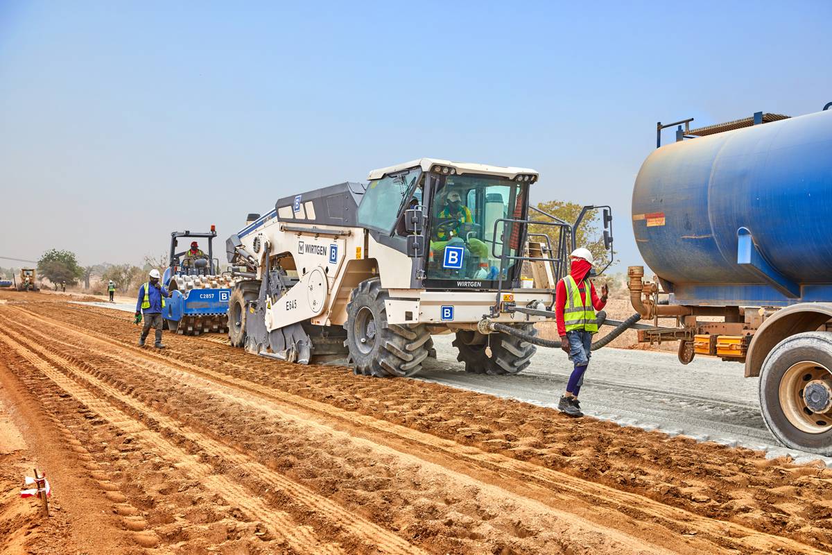 Wirtgen recycling delivers 375km of environmentally friendly road reconstruction in Nigeria