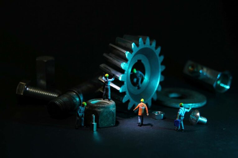 Mechanical Engineering in the Power, Automotive and Aerospace Industries  